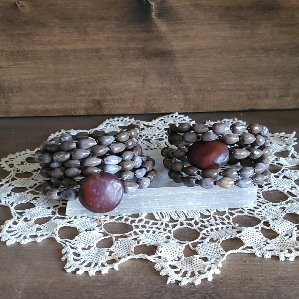 Job's tear and Mucuna seed braclet